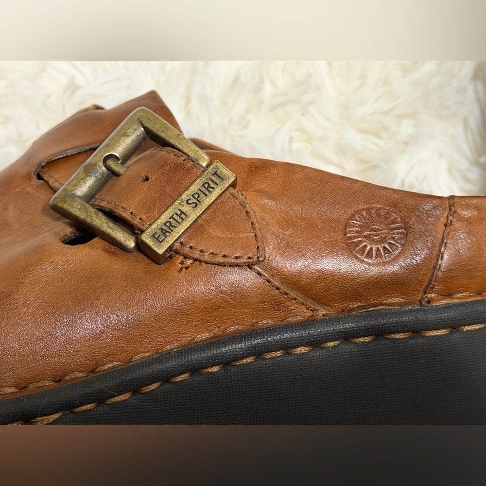 Earth Spirit Brown Leather Buckle Clogs Women’s Size 6.5 Comfort Shoes - Picture 10 of 11